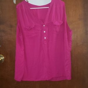 Sleeveless rayon top